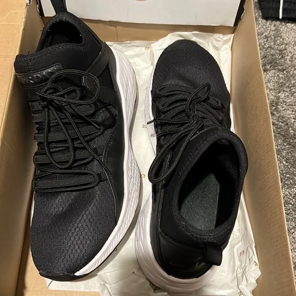 JORDAN FORMULA 23 Sneakers